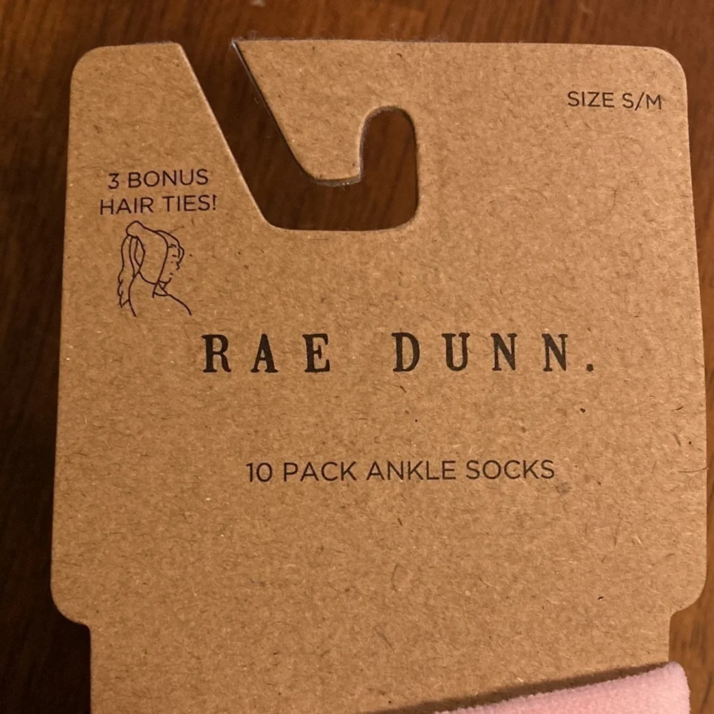 NWT! Rae Dunn GIRLS 10 PACK DONUT ANKLE SOCKS with 3 Bonus Hair Ties